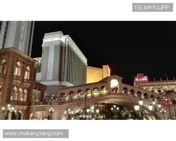 天空与拉斯维加斯的魅力对比与深度分析探讨 天空与拉斯维加斯的魅力对比与深度分析探讨